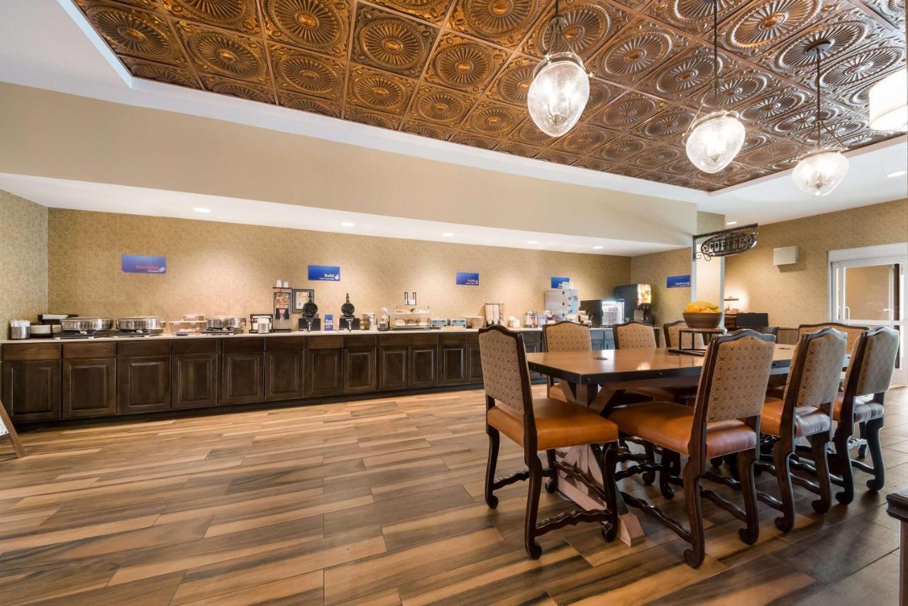 Best Western Bandera Suites & Saloon Buitenkant foto