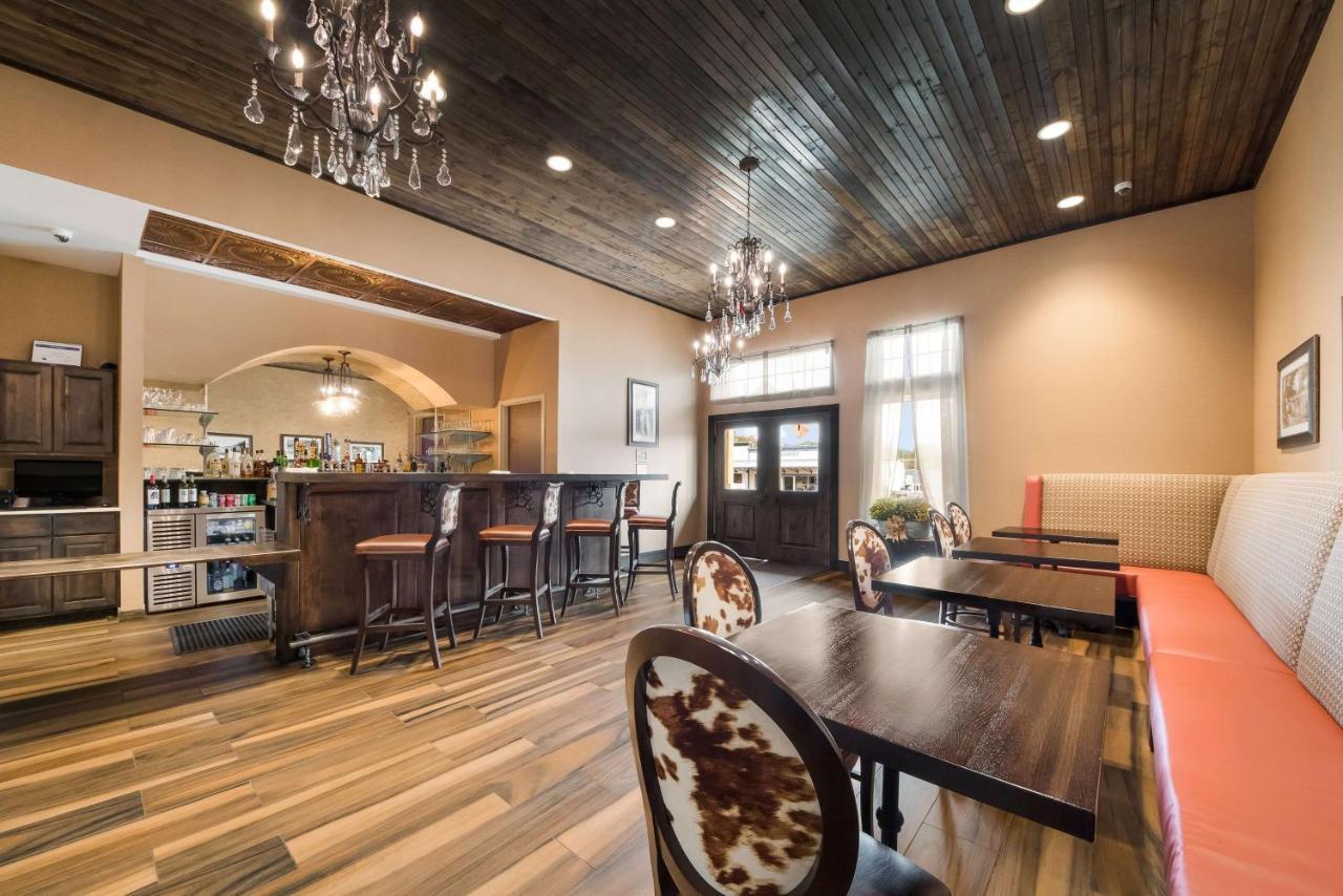 Best Western Bandera Suites & Saloon Buitenkant foto